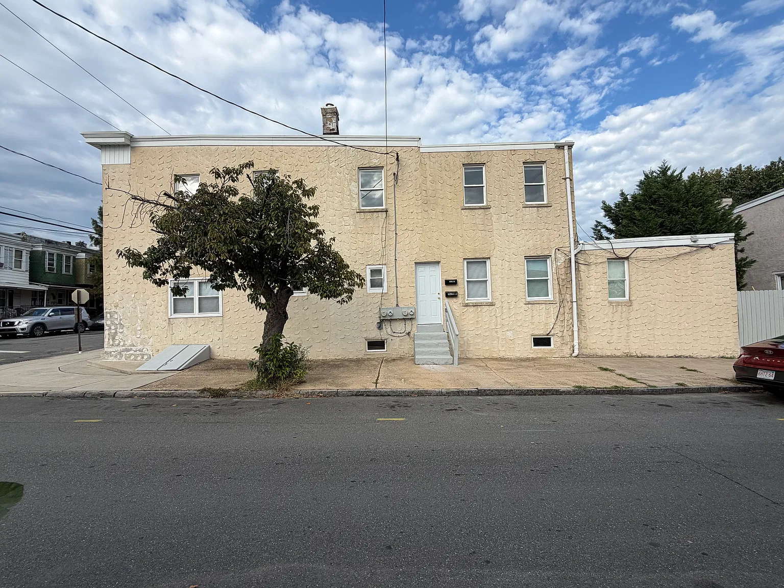 2 bed, 800 sqft, $1,500 — Photo 2