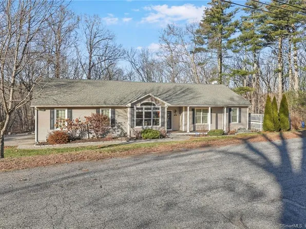 20 Quinebaug Drive, Killingly, CT 06239