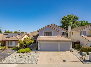 8905 Springhurst Dr, Elk Grove, CA 95624