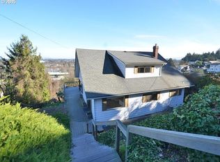 7308 SW Laview Dr, Portland, OR 97219