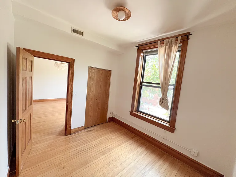 909 N Campbell Ave #2 — Photo 3