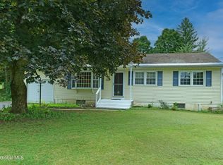 230 Miller Rd, Castleton, NY 12033