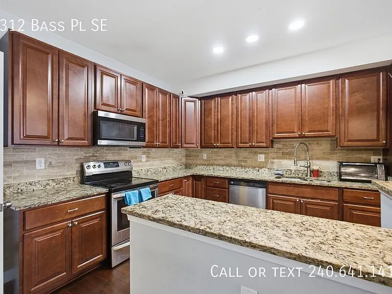 5312 Bass Pl SE — Photo 19