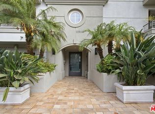 11908 Darlington Ave APT 203, Los Angeles, CA 90049