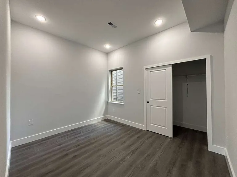Bedroom 1, Main Floor