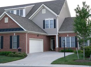 3445 Manor Grove Cir, Glen Allen, VA 23059