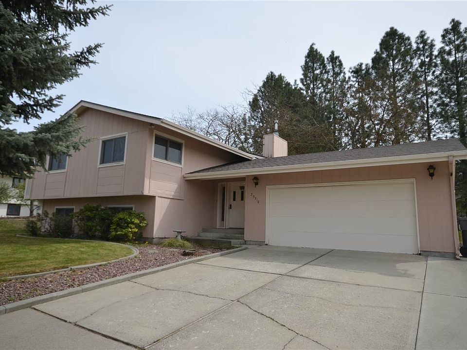 1st image of 23318 E Valleyway Ave
