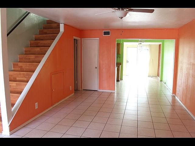 1st image of 12B Palmetto Ct