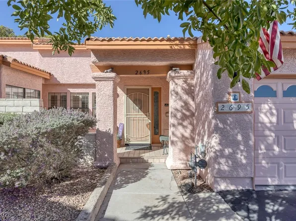 2695 Dulcinea Dr, Henderson, NV 89014