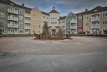 1st image of 6 Woodman Way Unit 313