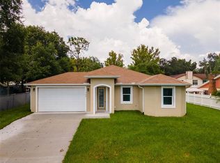 704 Forest Hills Dr, Brandon, FL 33510