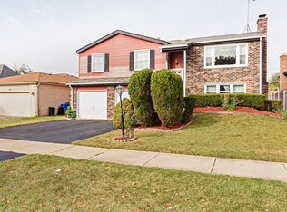298 Anita St, Des Plaines, IL