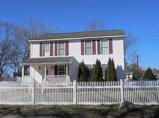 69 Greenleaf St, Manchester, NH 03103