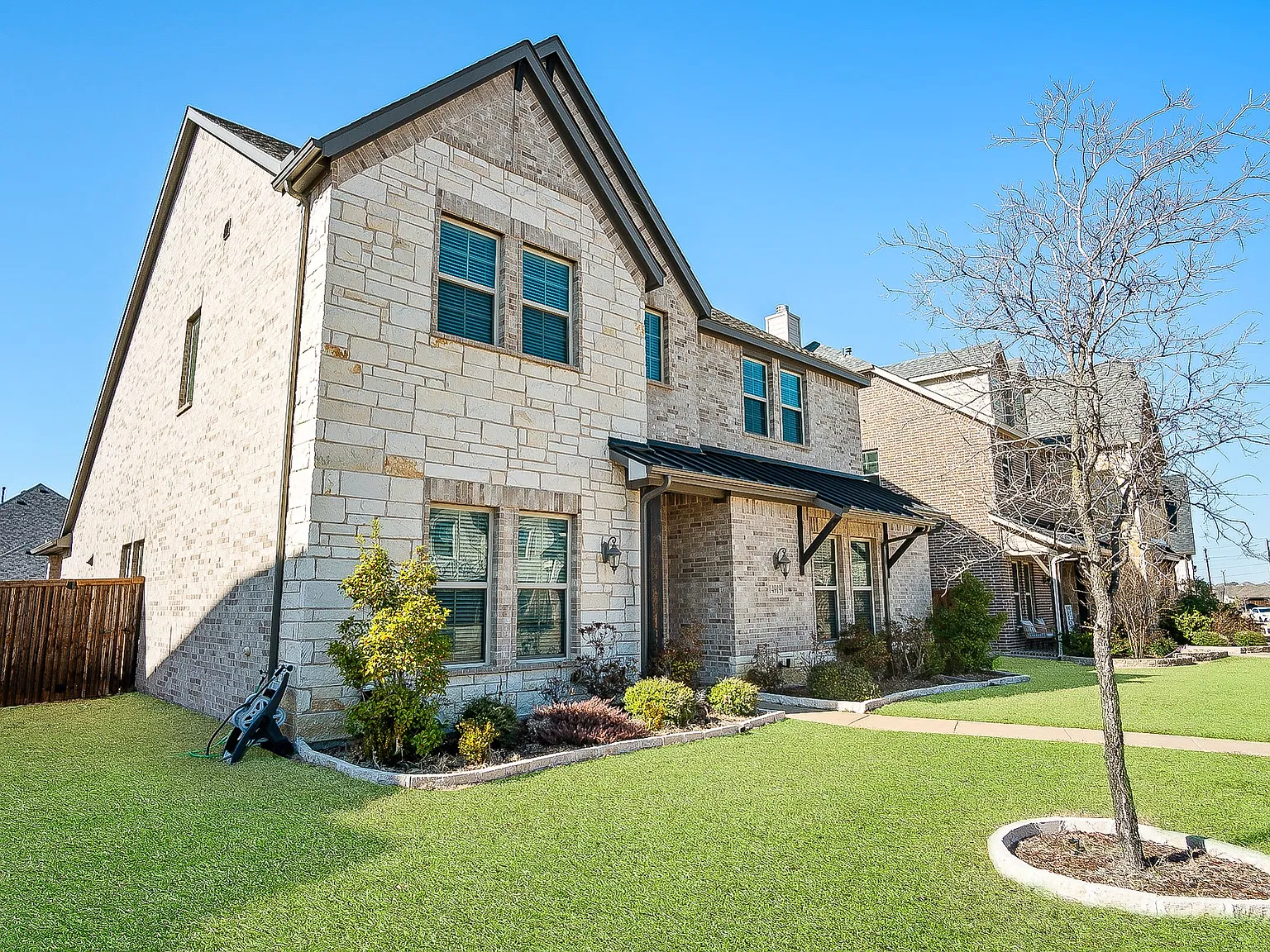 4 bed, 3334 sqft, $3,850 — Photo 3
