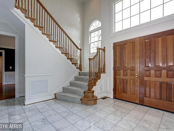 Entry Foyer