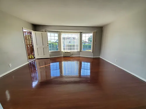 5169 W Olympic Blvd #5169 Photo 1