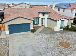 11984 Crandall Ct, Victorville, CA 92392