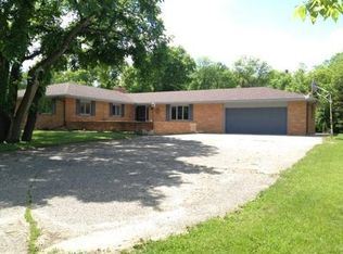 4710 37th St SE, Minot, ND 58701