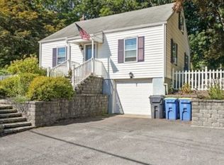 2 Lee Pl, Basking Ridge, NJ 07920