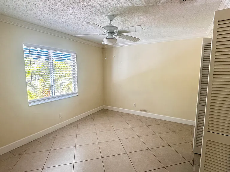1727 Jimmy Buffett Mem Hwy #208 — Photo 7