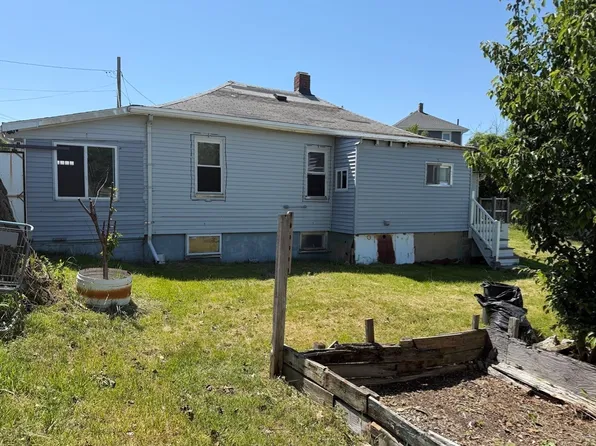576 Sea St, Quincy, MA 02169