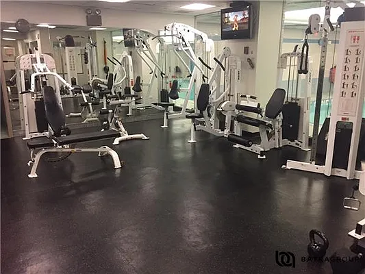 Rented by Batra Group Inc | media 21