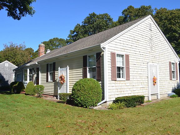 4th image of 120 Diane Ave