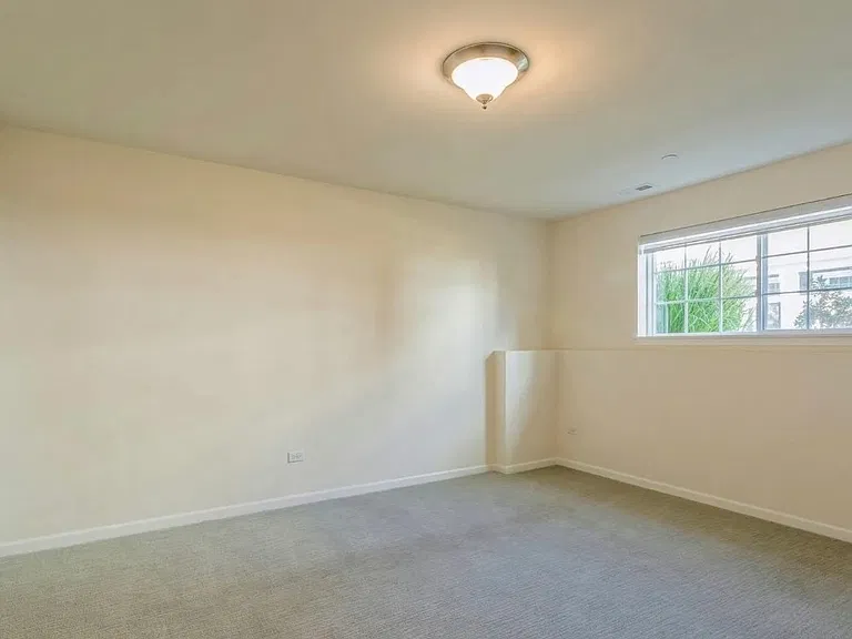 4443 Monroe Ct — Photo 13