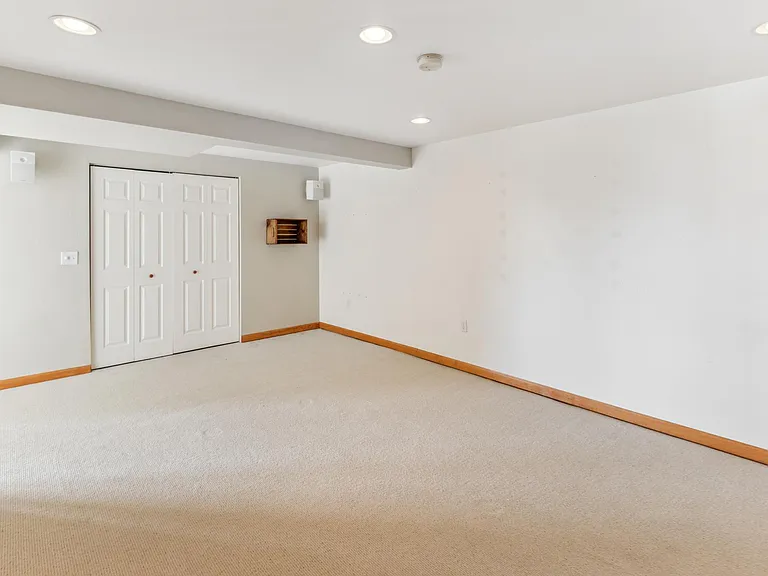 1718 Belvedere Dr — Photo 18