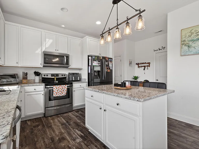 191 Arabian Ln — Photo 15