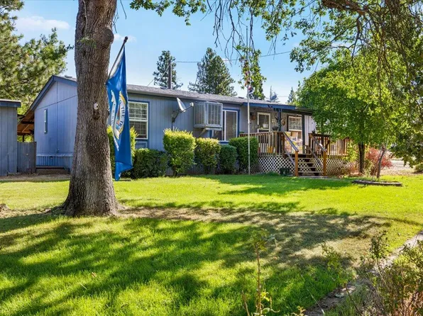 180 Glass Ln, White City, OR 97503