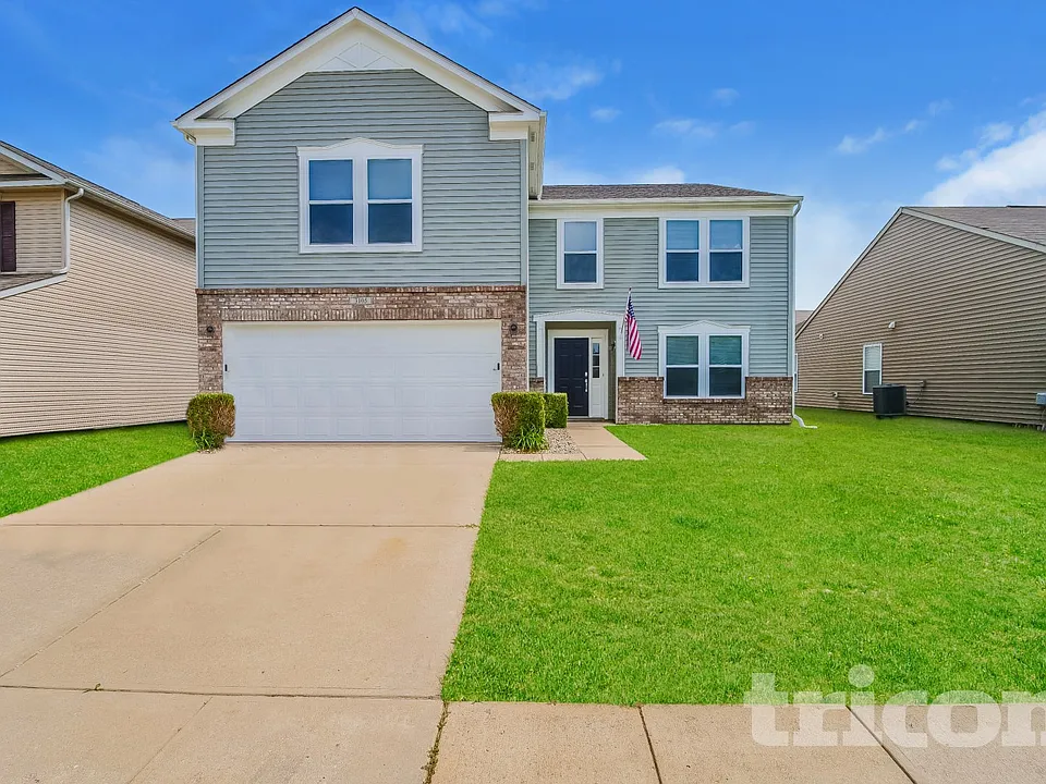 3105 Arrowroot Ln