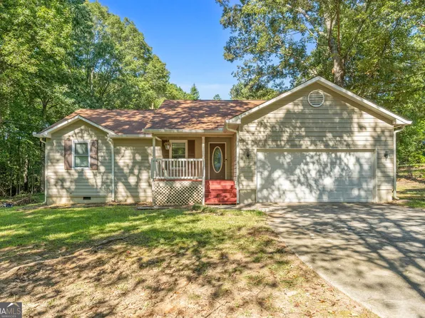 125 Pinewood Dr, Senoia, GA 30276