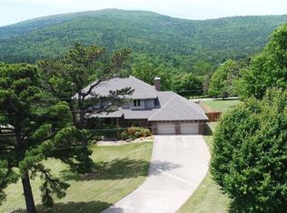 600 Polk Creek St, Poteau, OK 74953