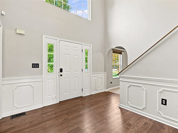 5th image of 1512 Laurel Ridge Dr