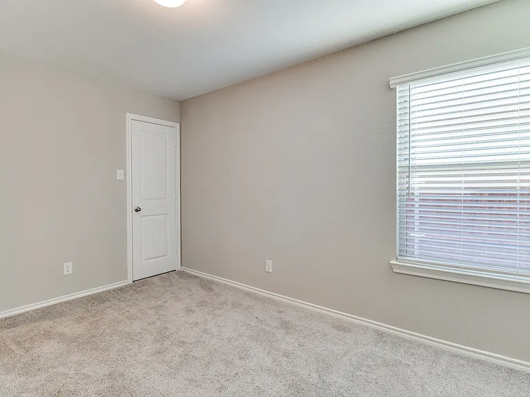 11441 Silver Queen Dr — Photo 13