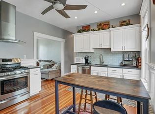 1640 Columbia Rd #3, Boston, MA 02127