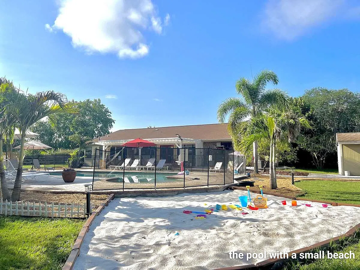 6 bed, 2970 sqft, $4,500 — Photo 3