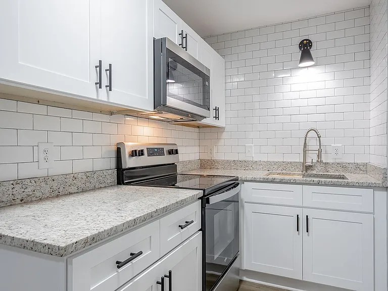 Discover Modern Living at Genesis Apartments Cleveland, TN — Photo 6