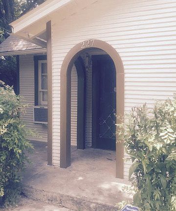 2nd image of 227 W Sayers Ave
