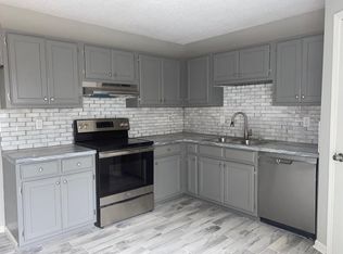 32 Edgehill Cv, Maumelle, AR 72113