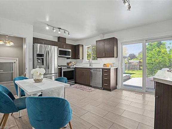 2nd image of 51 Parnell Rd
