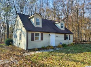 8301 Bennington Chapel Rd, Centerburg, OH 43011