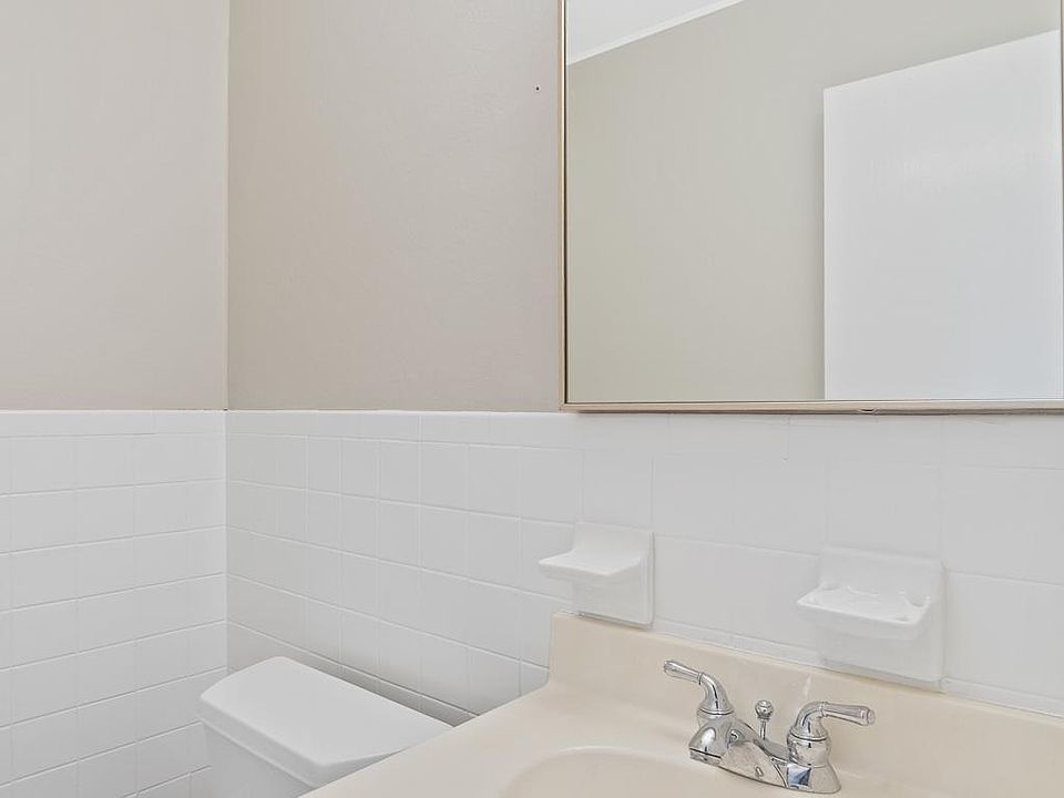 1st image of 3275 Hermoso Dr