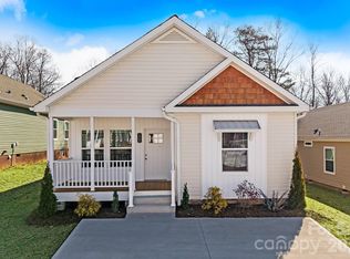 122 Bellamy Rd, Asheville, NC 28806