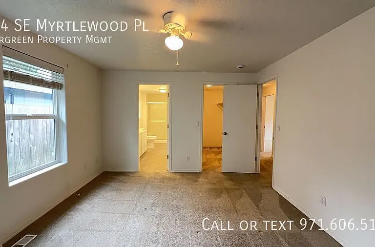 664 SE Myrtlewood Pl — Photo 14