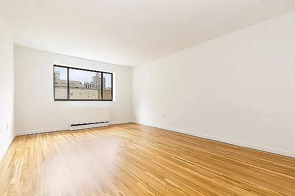 2nd image of 212 E 63rd St #3C