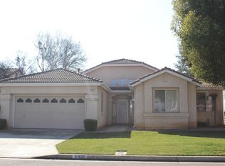 5885 W Fir Ave, Fresno, CA 93722