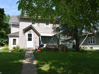 715 N Oak St, Iowa Falls, IA, 50126