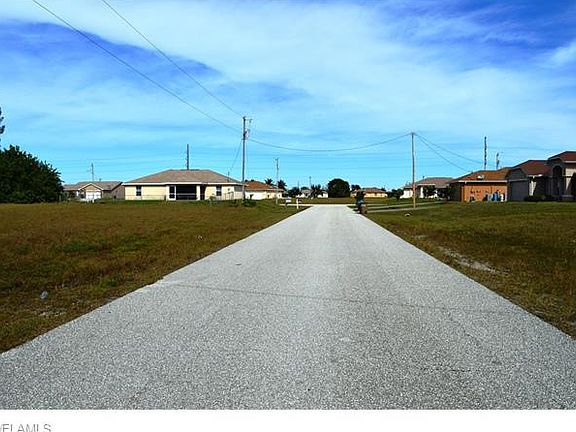 3rd image of 2231 NW 2nd Ave